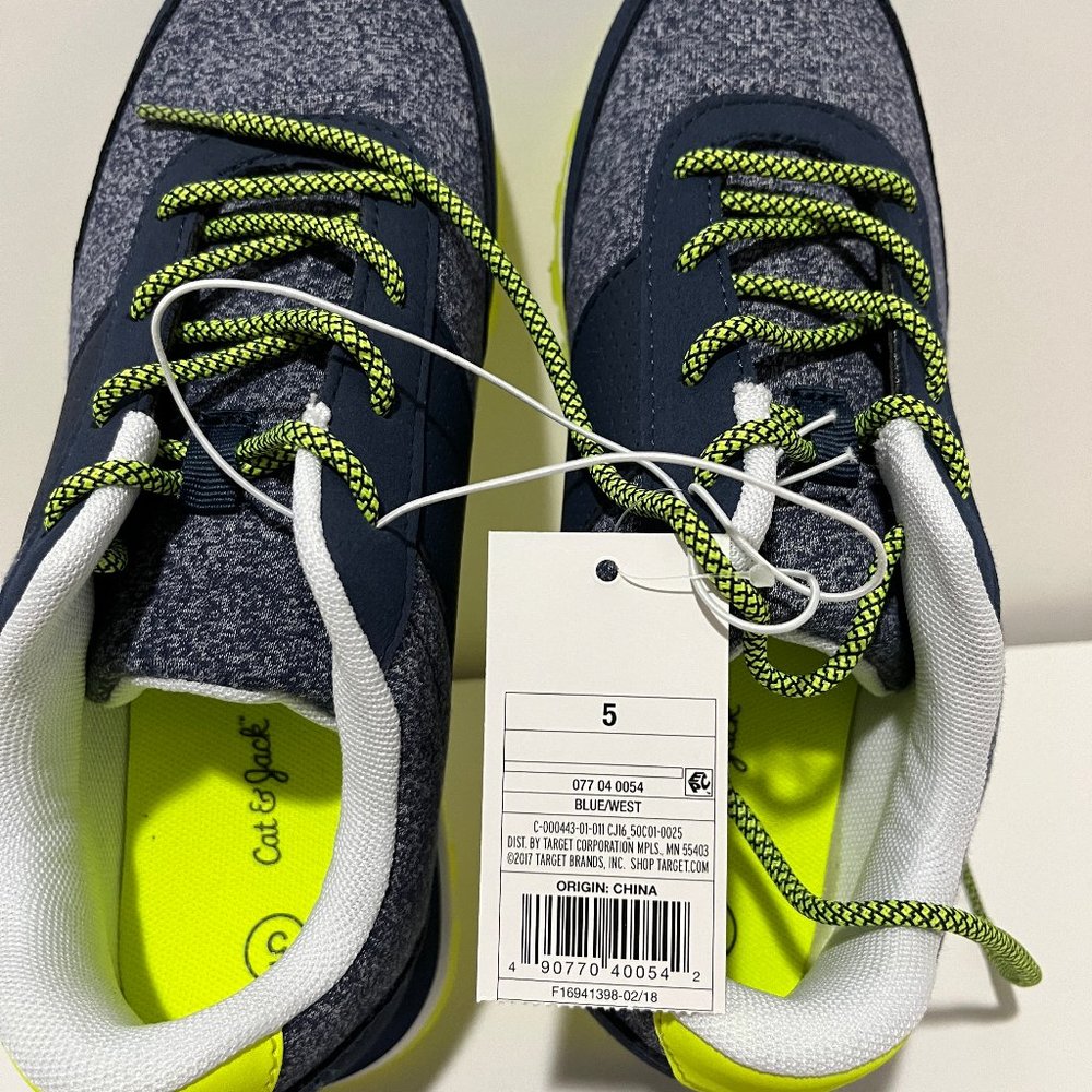 Cat & Jack Boys West Lace Up Jogger Sneakers Shoe Blue - Size # 5 NWT!!